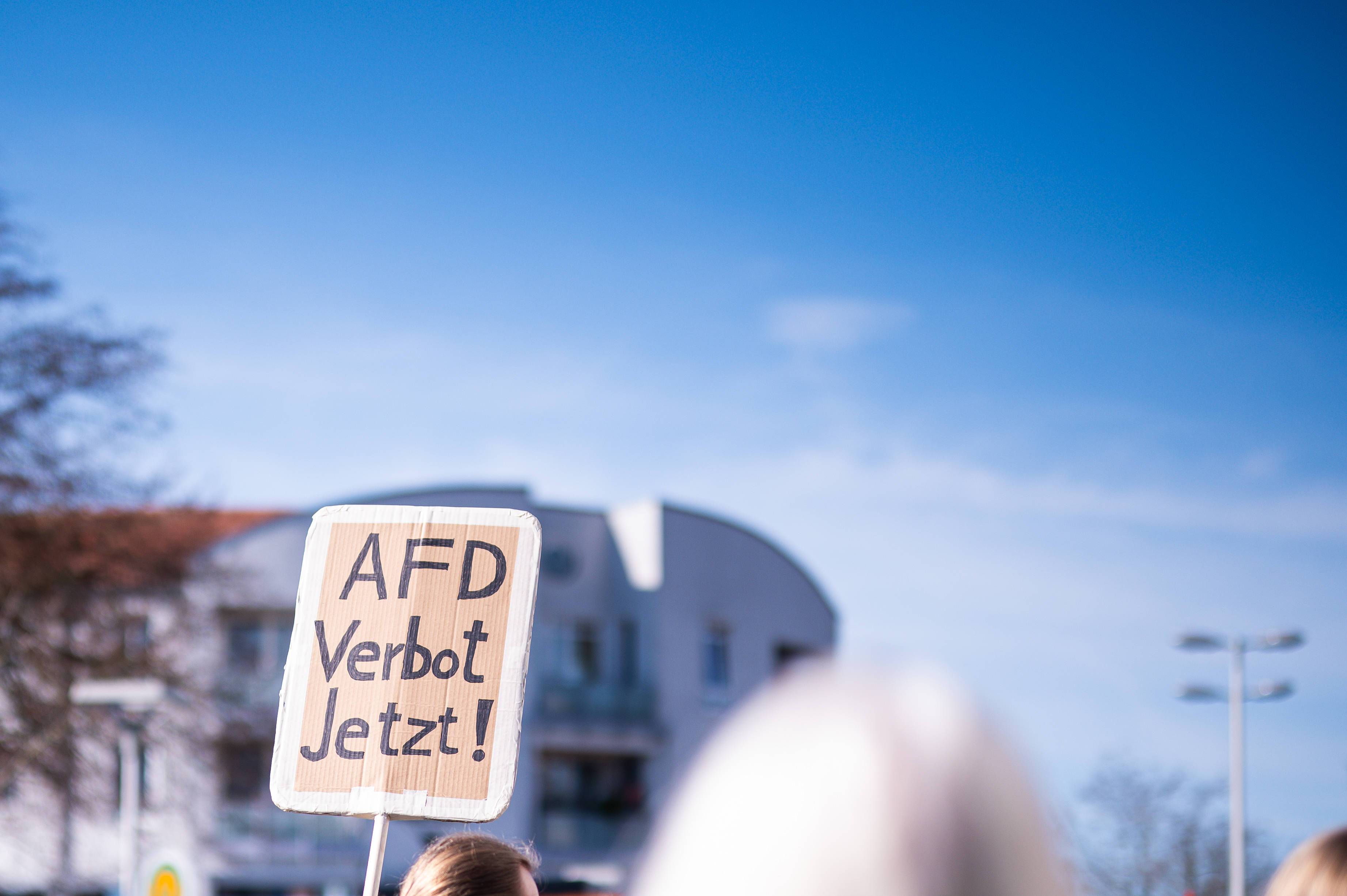 Kommt ein AfD-Verbotsverfahren? Mustafa Güngör, Vorsitzender der SPD-Fraktion in Bremen, ist optimistisch.