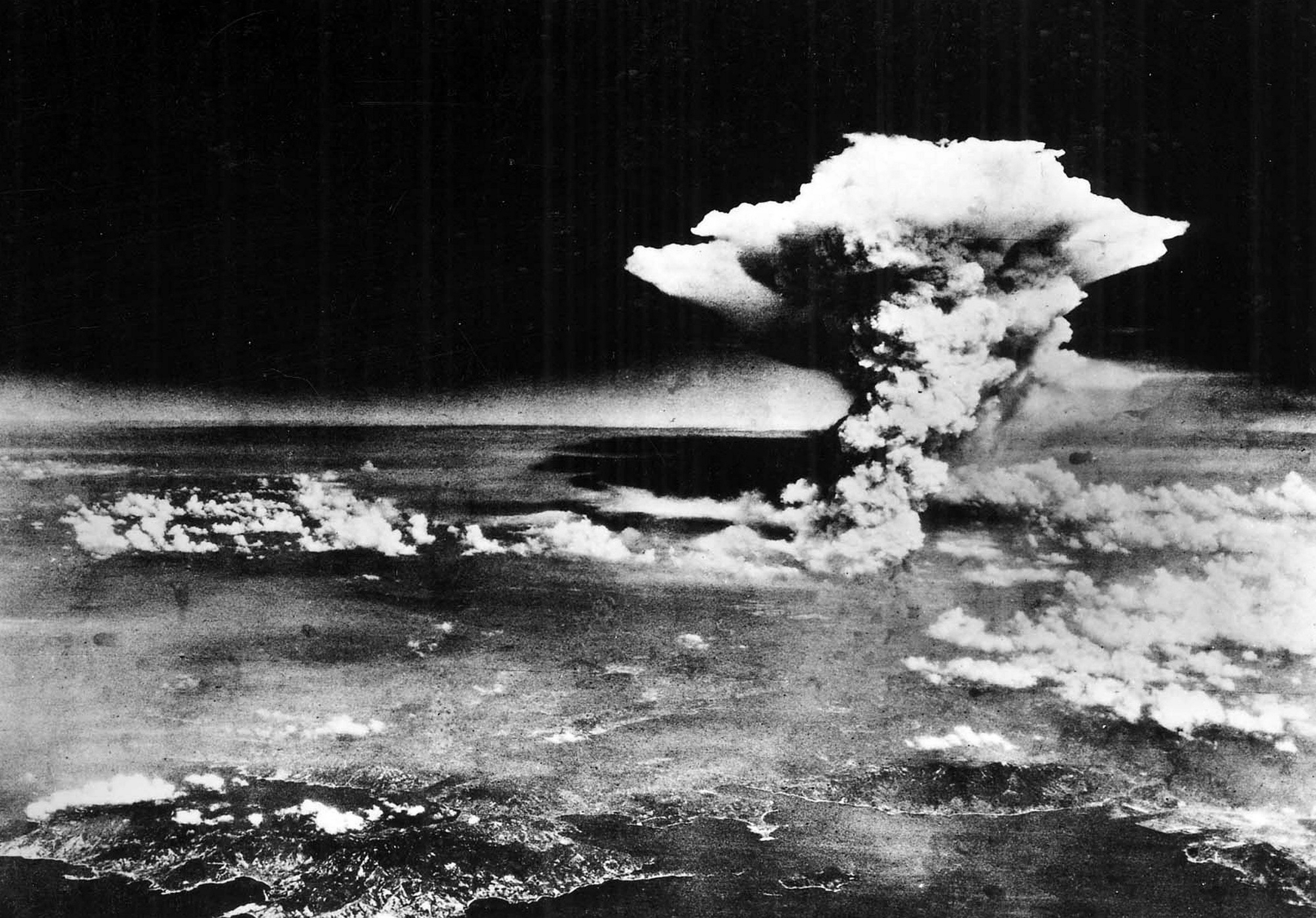 Am 6. August 1945 wurde über Hiroshima (Japan) eine Atombombe abgeworfen.